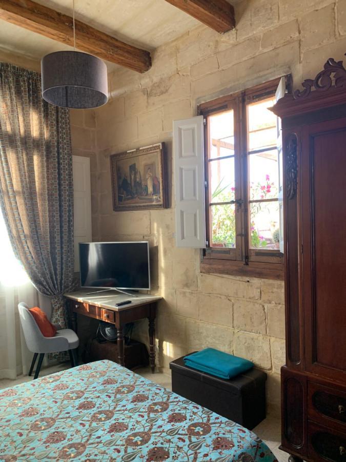 House Of Character In Historical Rabat Apartamento Exterior foto